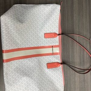 COPY - Lg Michael Kors tote